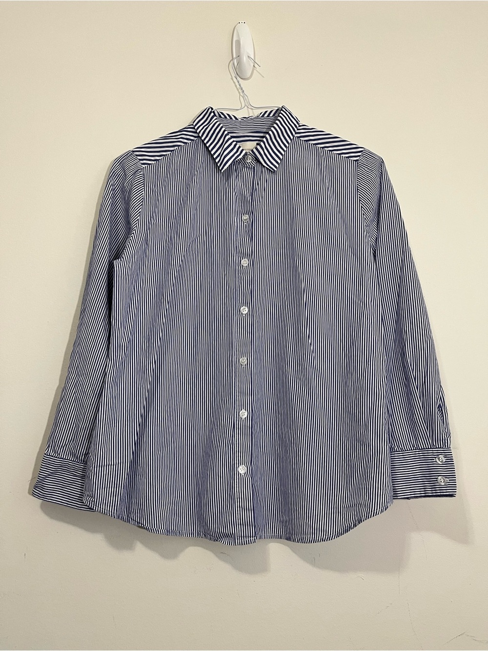 Chicoโs Blue White Contrasting Striped Button Up Shirt Blouse Size 1 M Classic